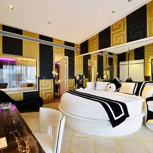 Luxury interior display at Della Gallery designed by Jimmy Mistry