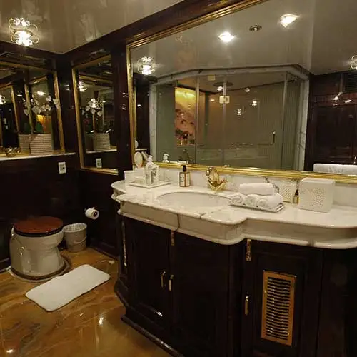 Bridge control room on MY Kalizma yacht designed by Jimmy Mistry