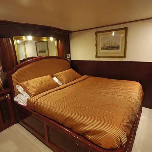Guest bedroom interior on MY Kalizma yacht designed by Jimmy Mistry