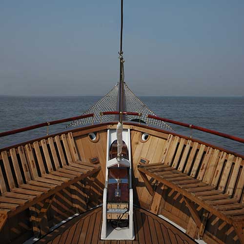 Jimmy Mistry della resort owner, desginer