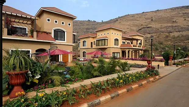 Della Villas Scenic Views